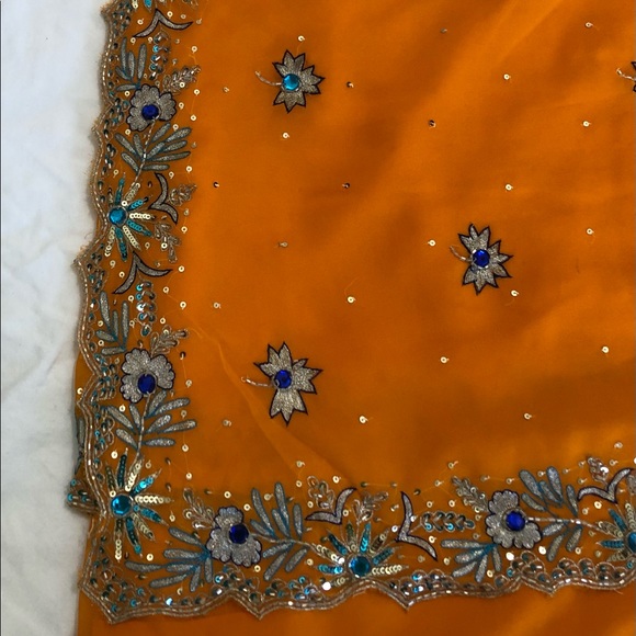 Tangerine possibly georgette Saree Fabric with beautiful minakari embroidery - Picture 7 of 16